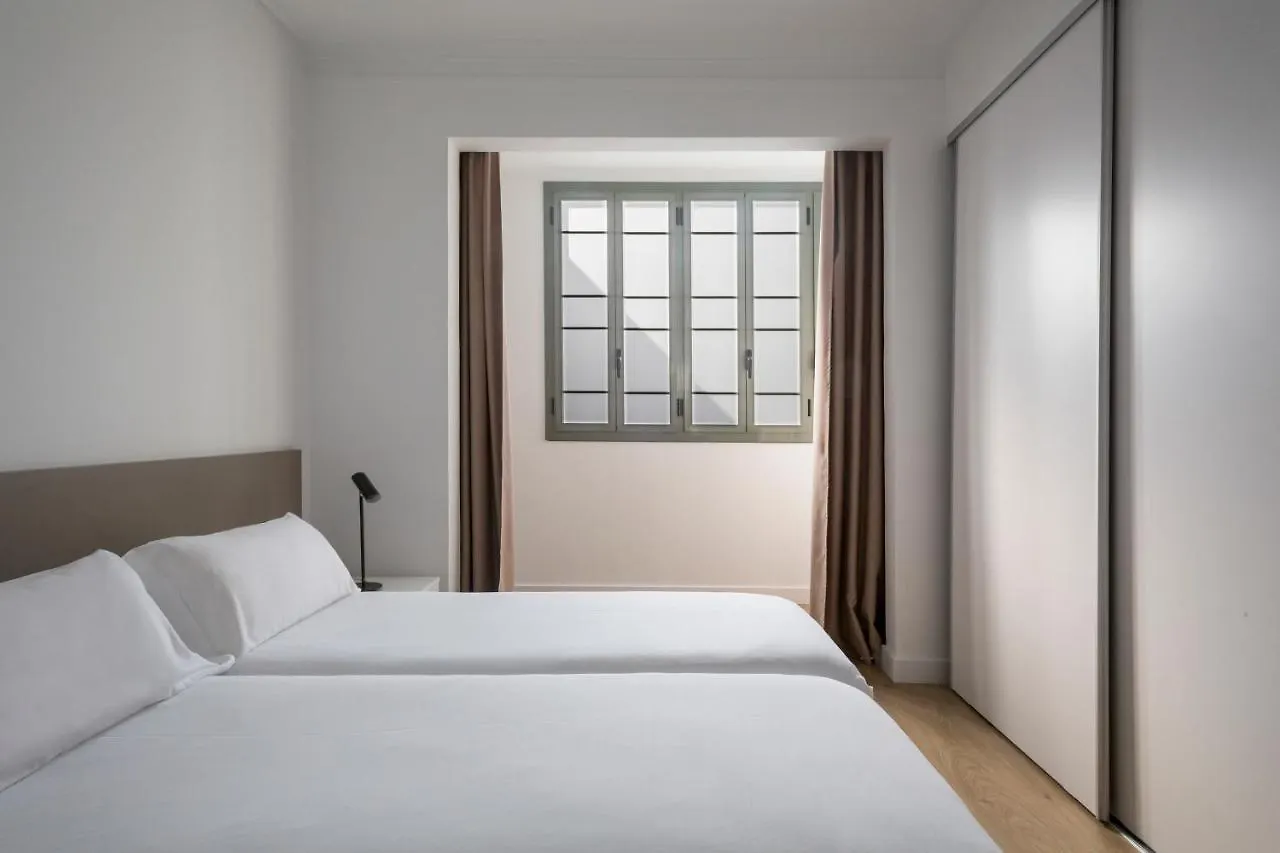 Barcelona Apartment Viladomat