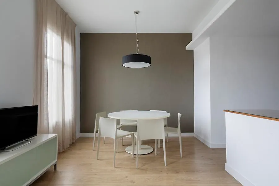 Barcelona Apartment Viladomat