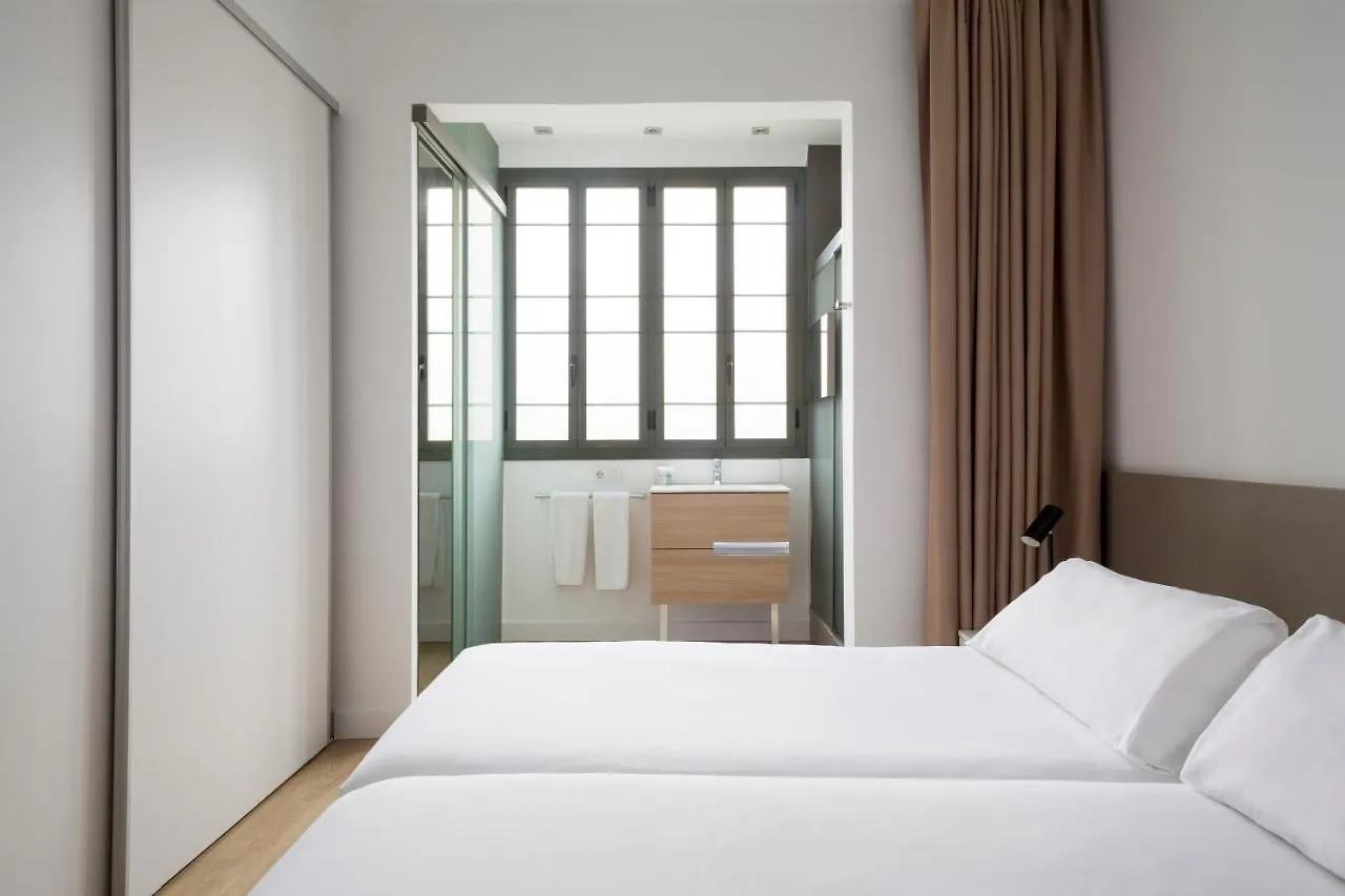 Barcelona Apartment Viladomat